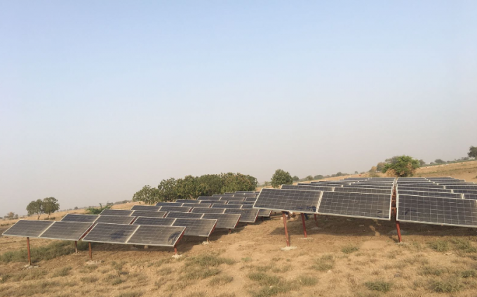 15HP High Power Solar Inverter / Solar Water Pump Controller Automatically Dry Protection