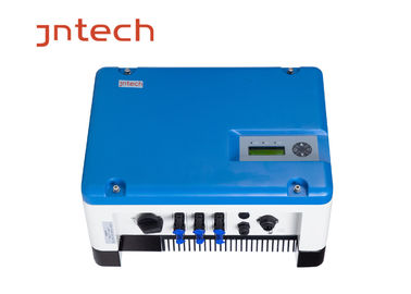 China 2.2kw Single Phase Solar Pump Controller Built In DC Switch / Enough MC4 Connectors supplier